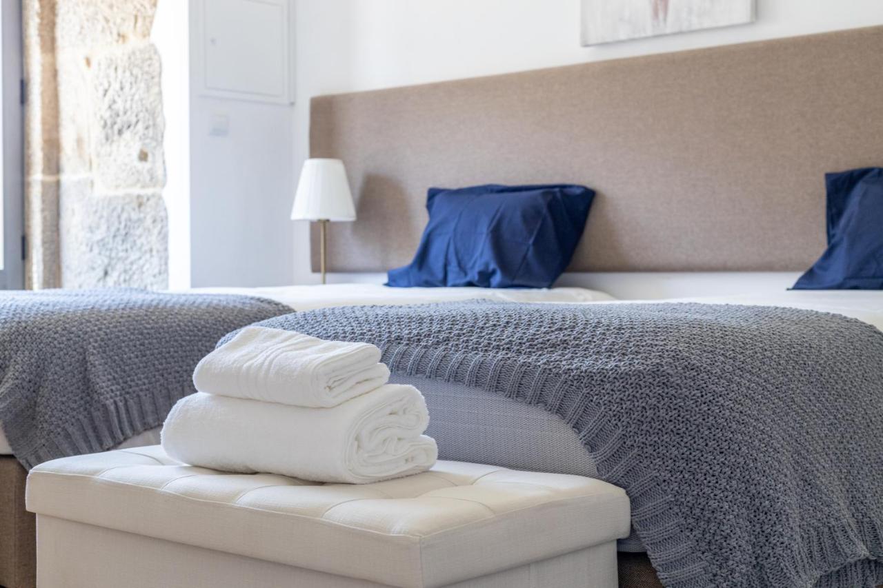 Casa Da Veiga Guest House มองเซา ภายนอก รูปภาพ